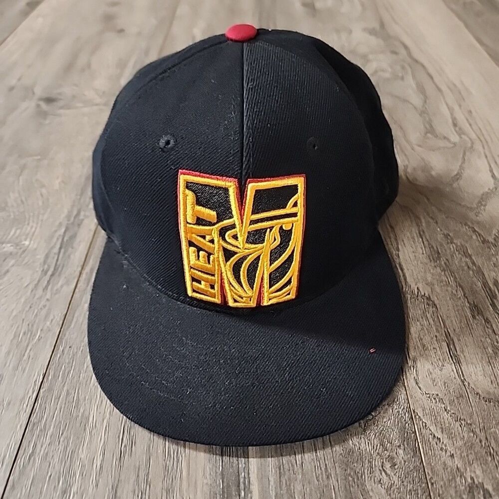 Miami Heat NBA UNK 7 1/8 Fitted Hat